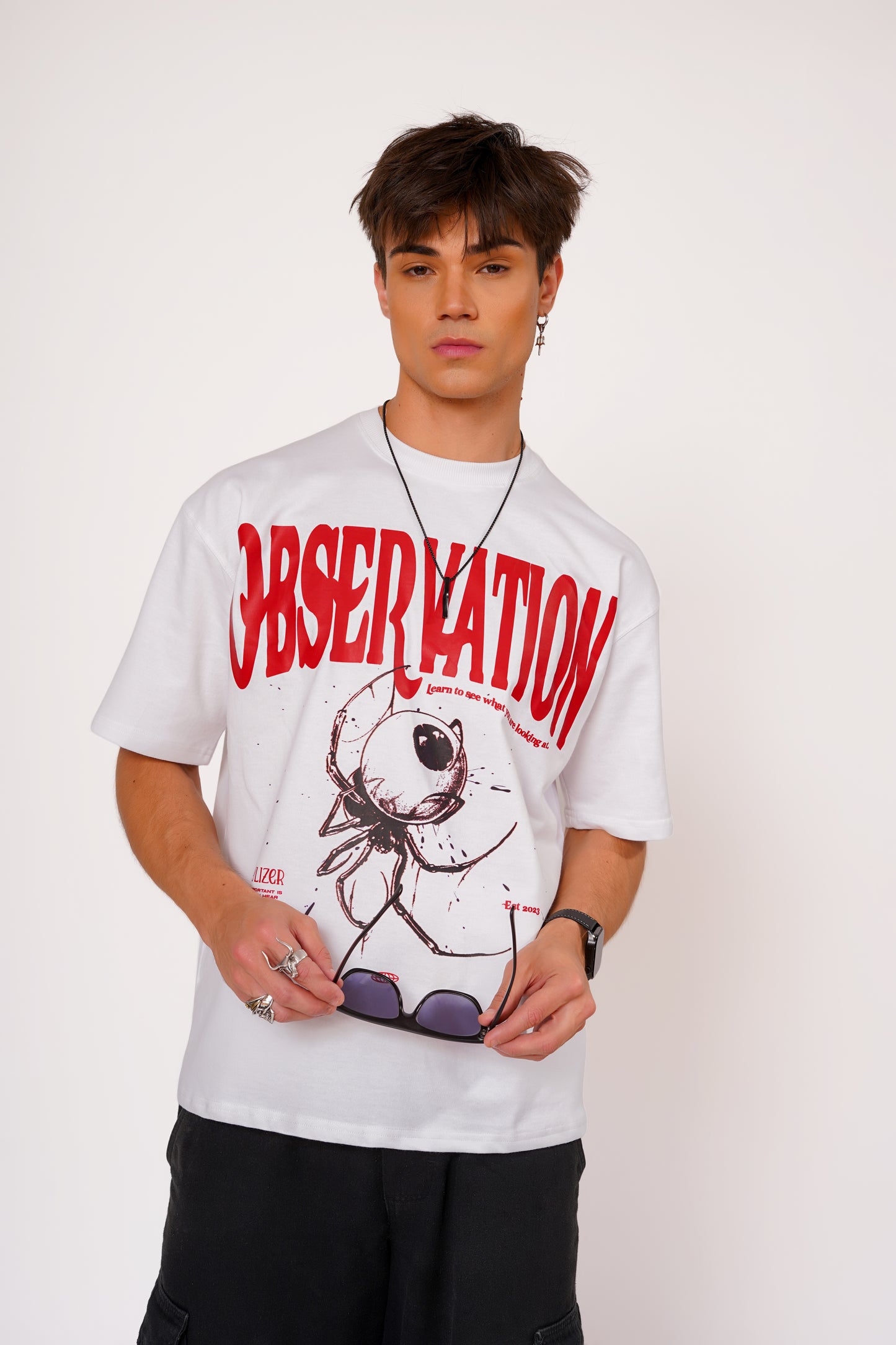 OBSERVATION Oversized T-shirt