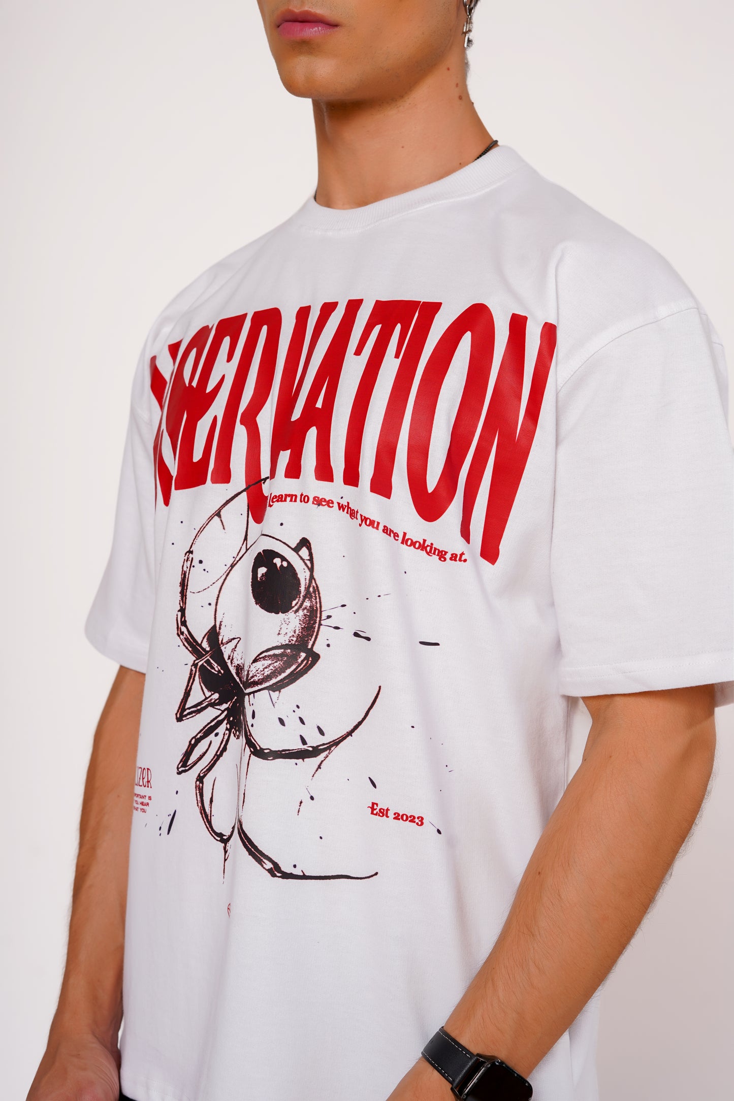 OBSERVATION Oversized T-shirt (W)