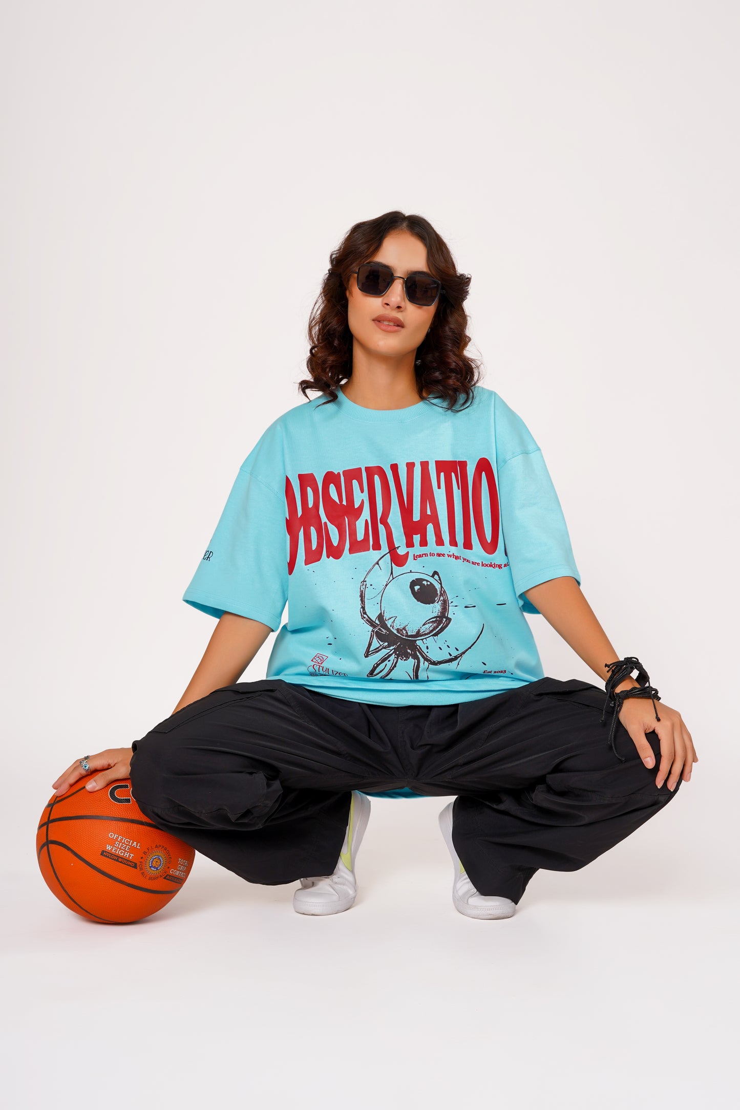OBSERVATION Oversized T-shirt